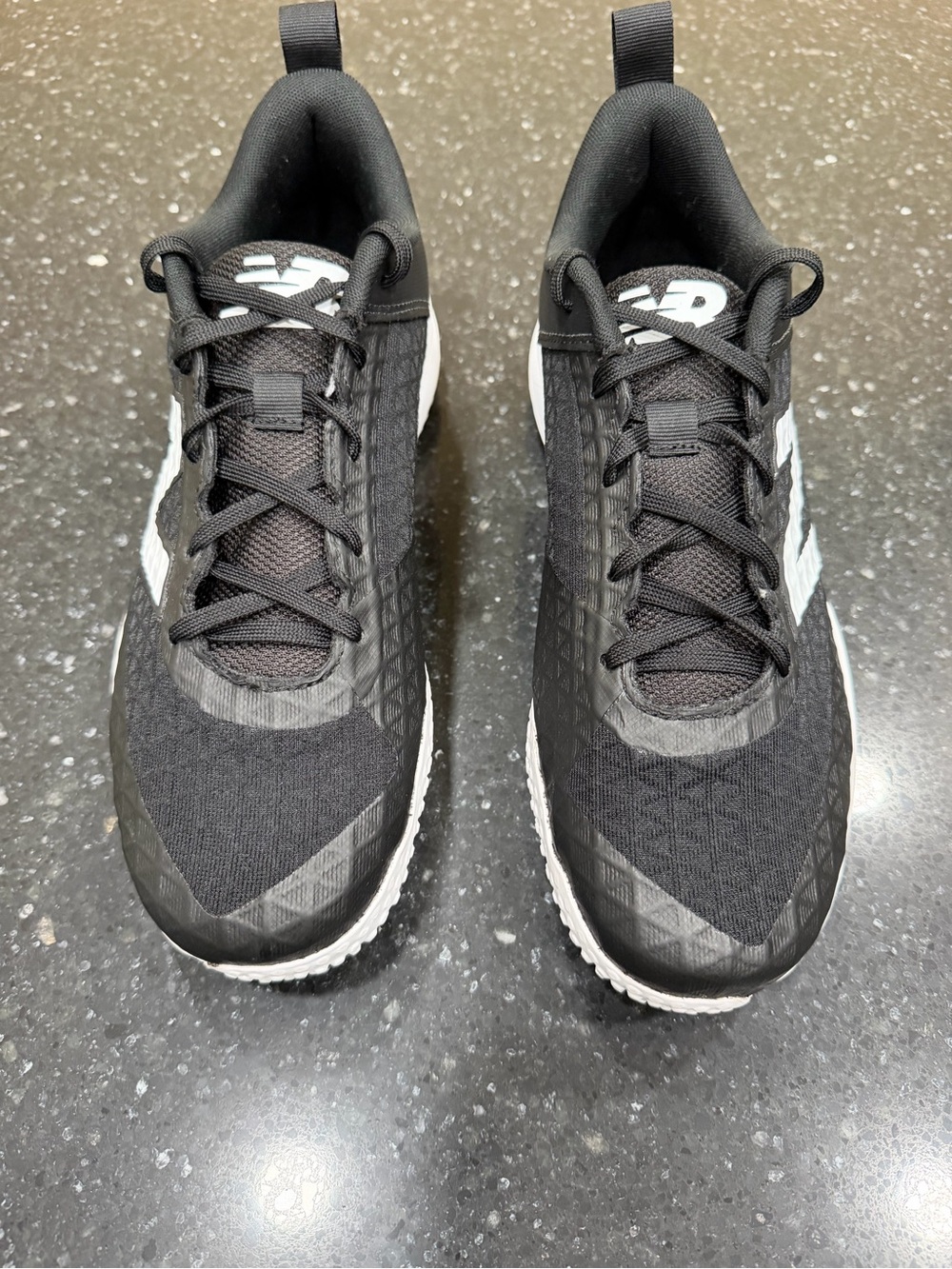 NEW BALANCE FUELLCELL 4040 V8 TURF-TRAINER: T4040V8